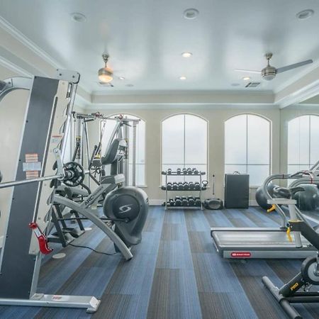 Posh 2Bd - Midtown - Gym, Pool, W-D, Parking - Sleeps 8 Apartamento Phoenix Exterior foto